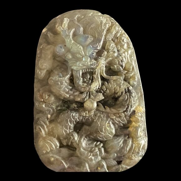 Carved Labradorite Dragon cabochon - Picture 2 of 15